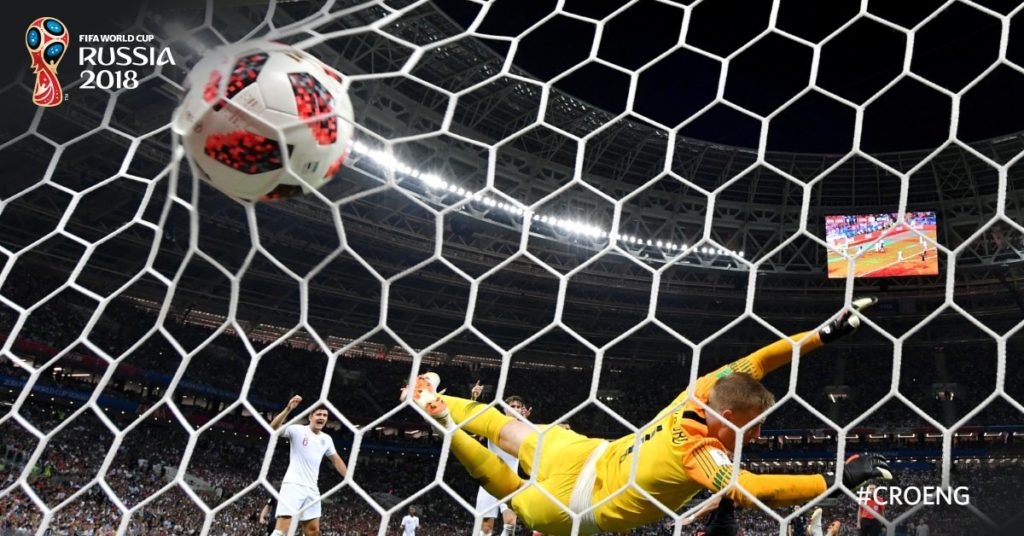 Bola masuk gawang Inggris