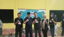 Keterangan FOTO : Teman H Rumaksi (THR) dideklarasakan menangkan H Rumaksi pada pilkada 2024, Kamis (4/4)