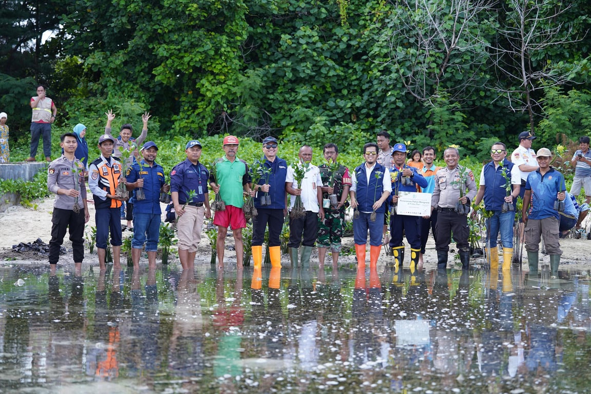 Kegiatan lintas sektoral peringati Hari Sampah Nasional 2025 (Sumber : WIKA Beton)